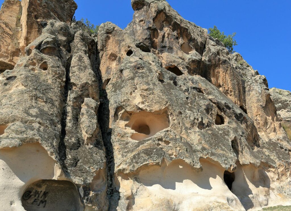 Ponza Taşı Nedir 20